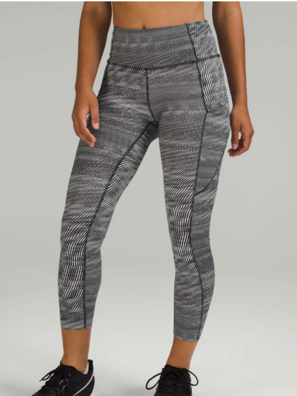 Lululemon SeaWheeze Fast and Free 25" Time Warp Alpine White Black Sz 10